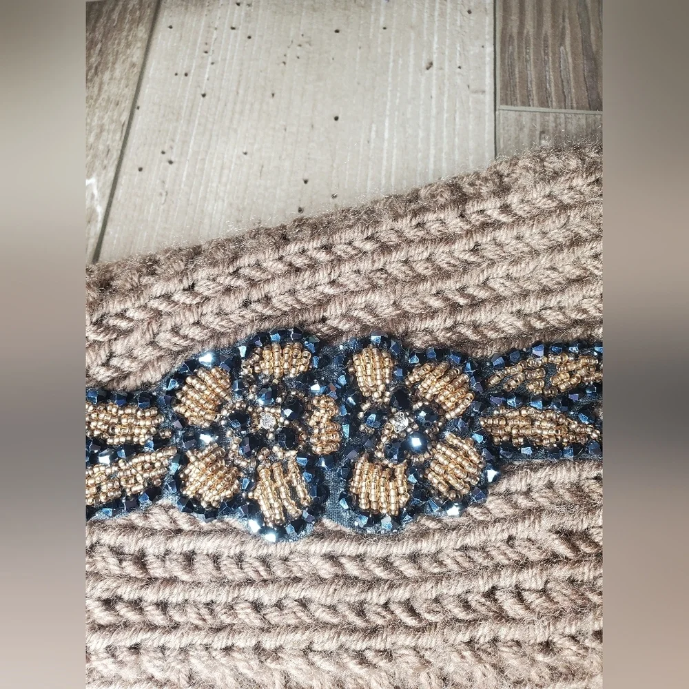 DAVID&YOUNG Brown Winter Crochet Floral Beaded Applique Headband NWOT